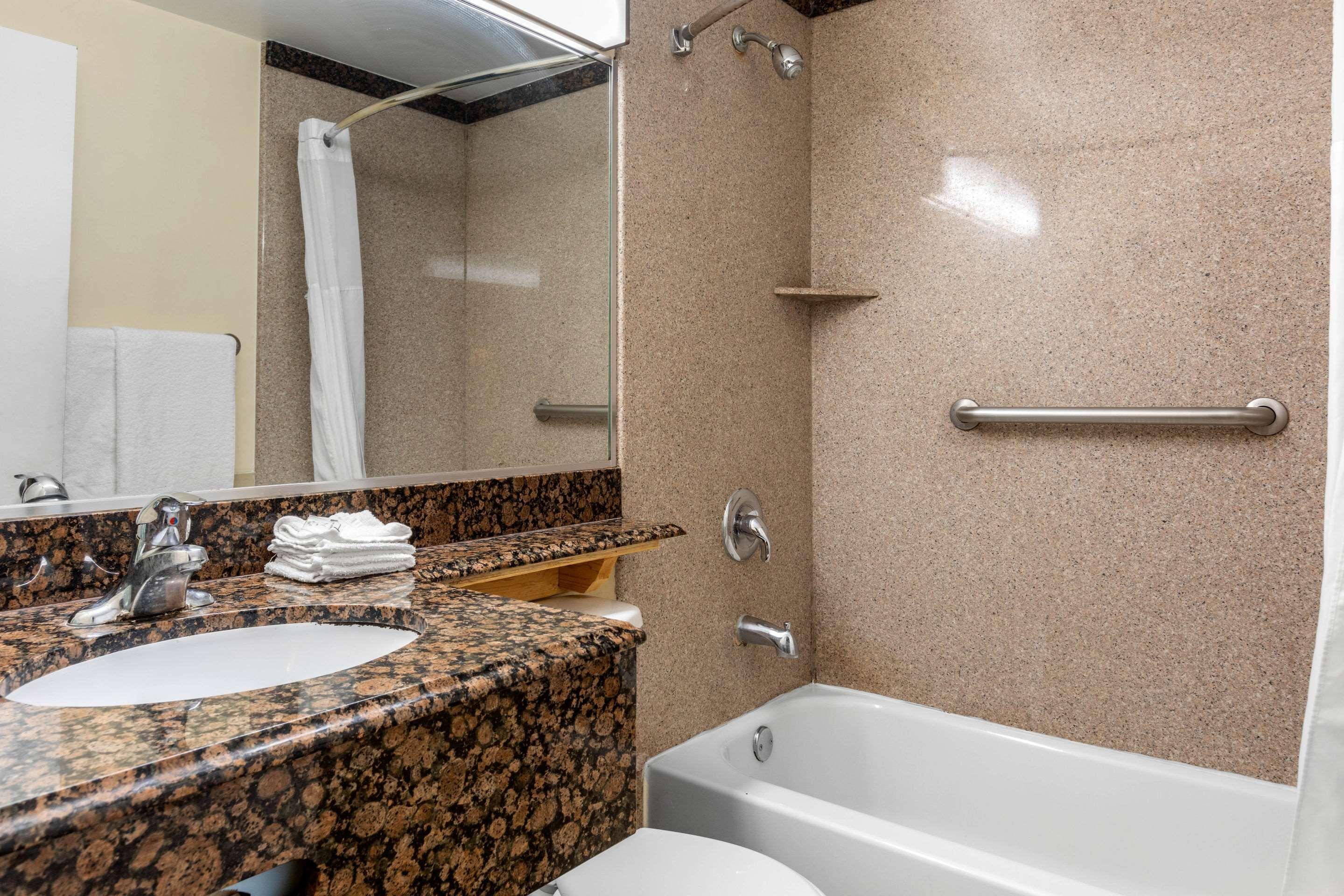 Quality Inn Lomita-Los Angeles South Bay Exteriér fotografie